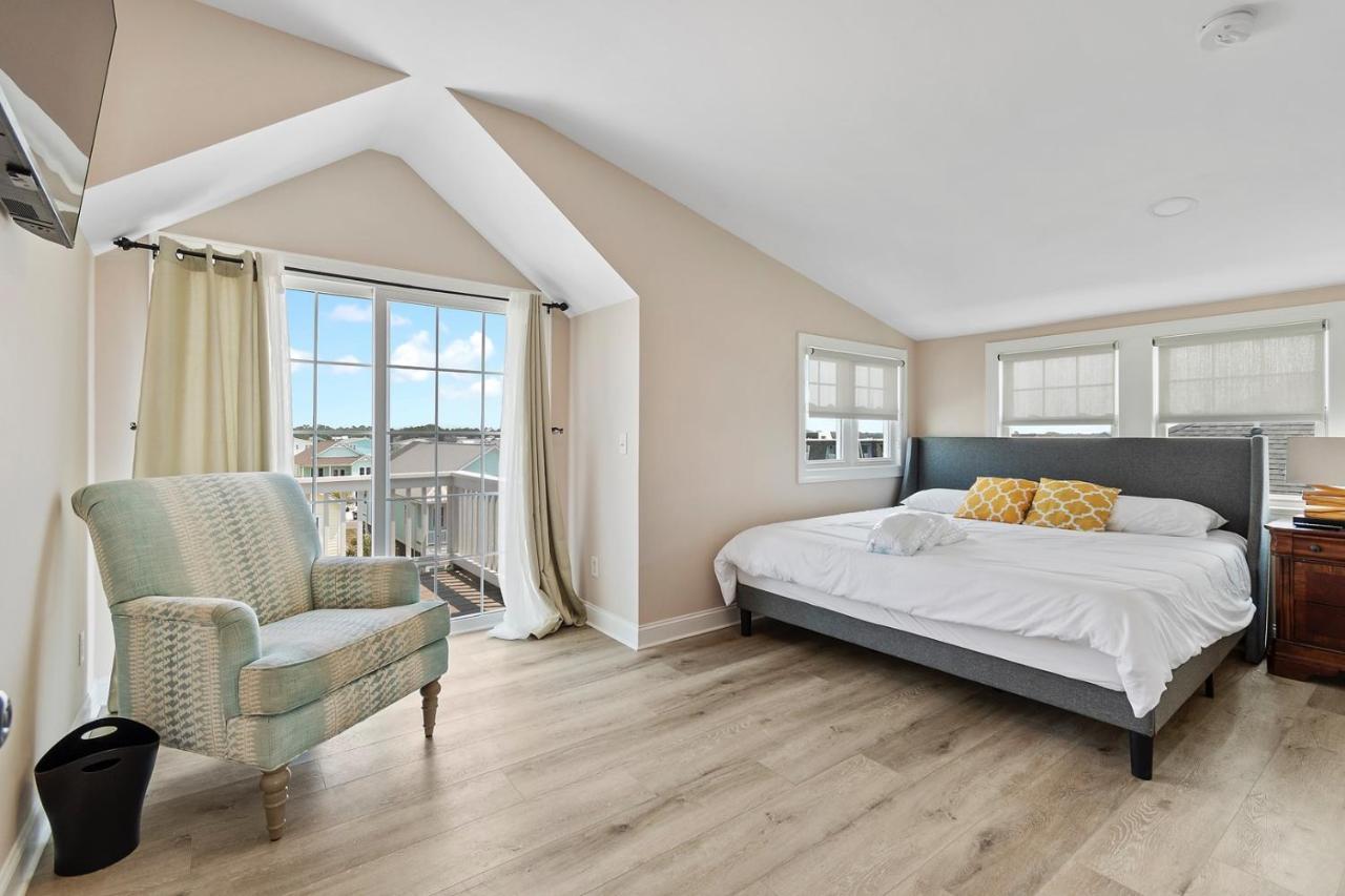 Nirvana Oak Island Exterior foto