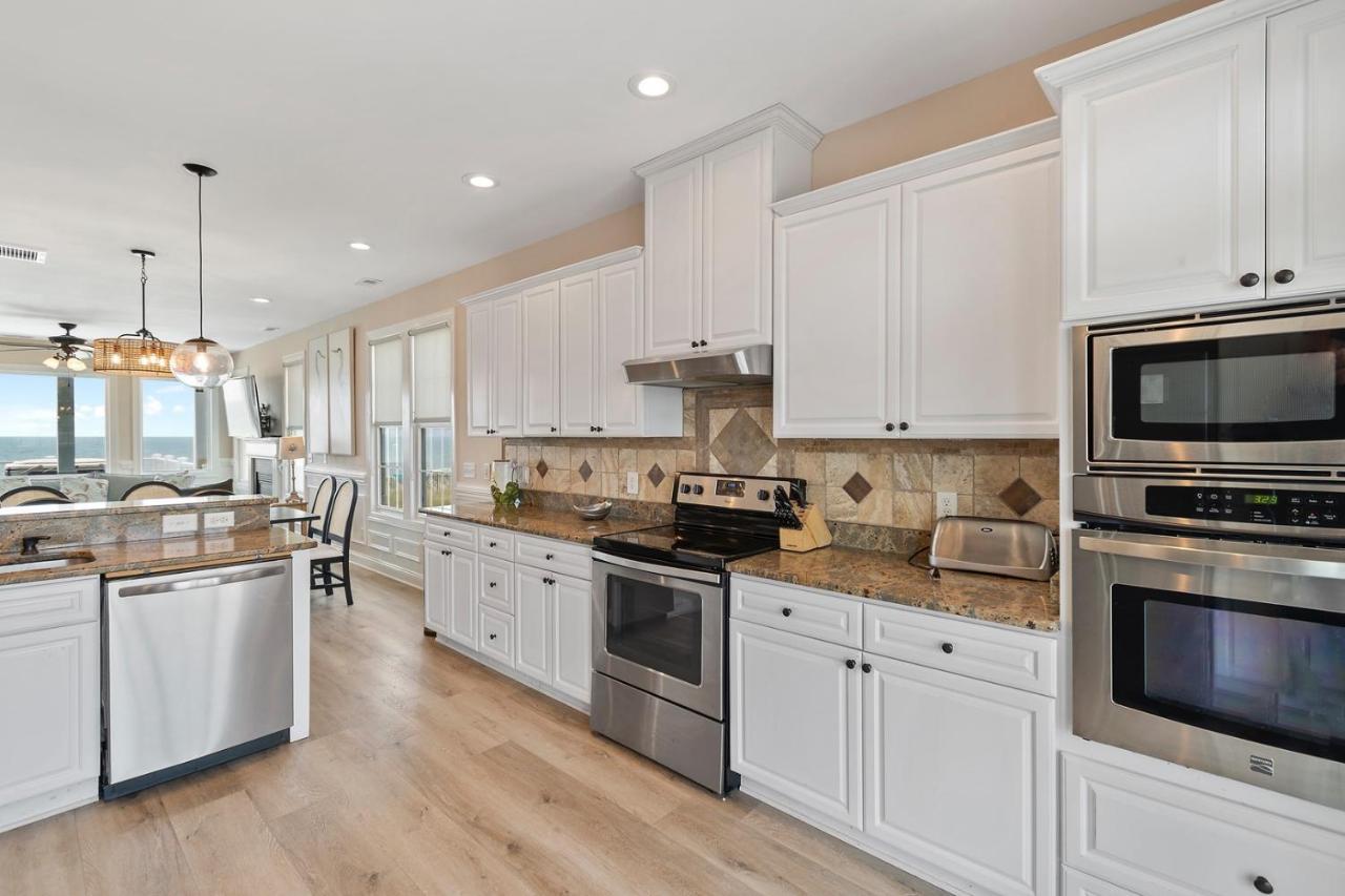 Nirvana Oak Island Exterior foto